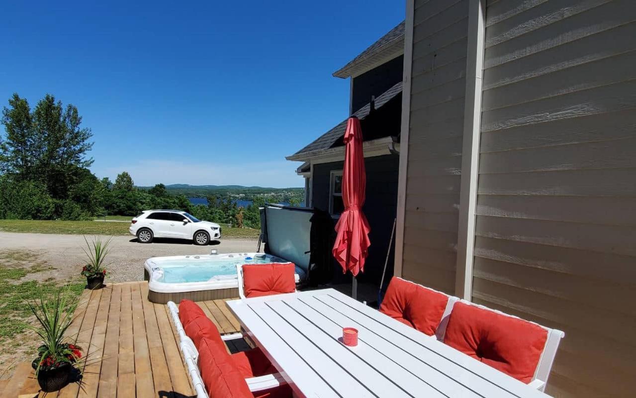 Location Au Sommet Du Lac Magog Exteriör bild